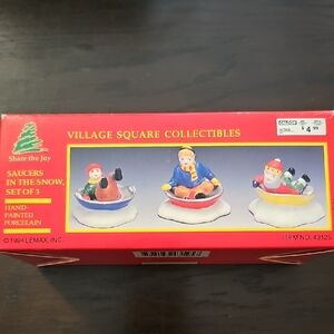 Lemax Christmas Village Square Saucers in the Snow Set